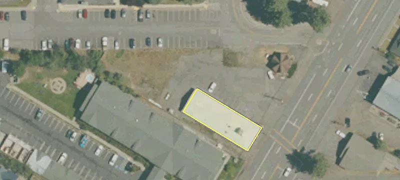 300 Main St