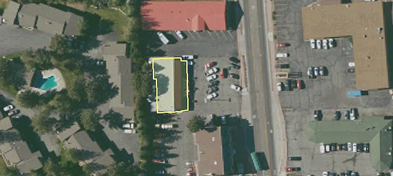 568 Old Mammoth Rd