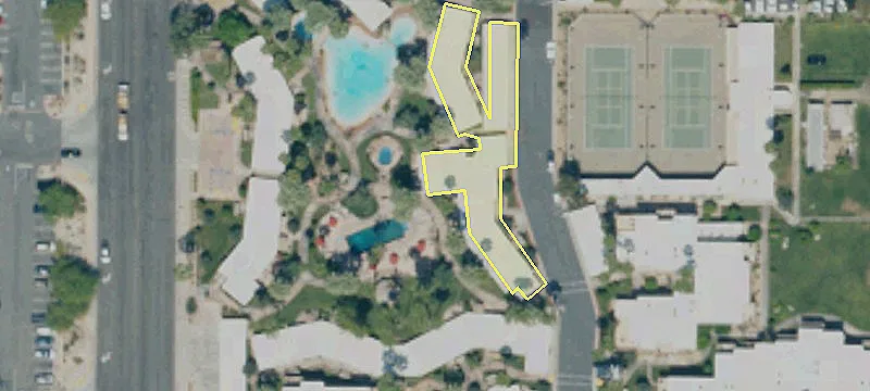 2555 Palm Cyn Dr
