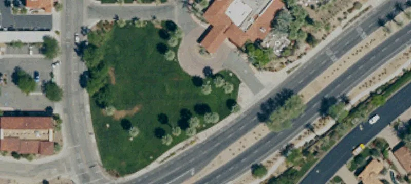 78164 Ave 52