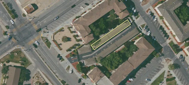104 El Camino Real