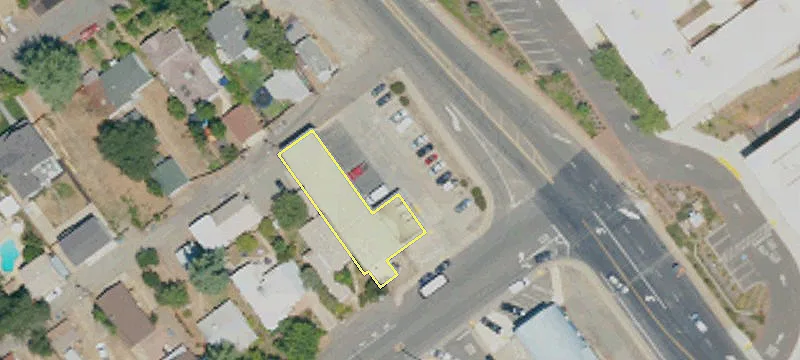 720 Riley St