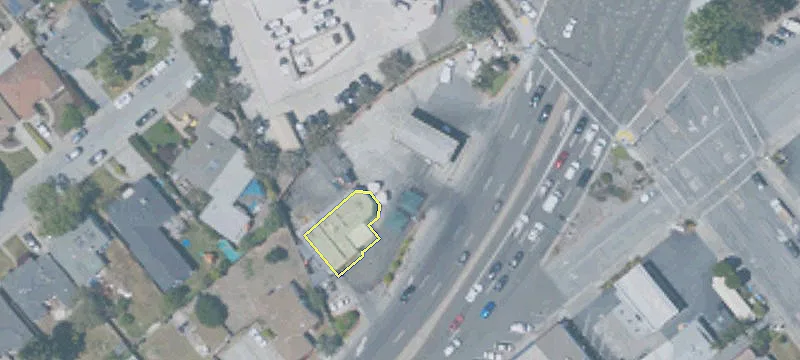 221 Hillsdale Blvd