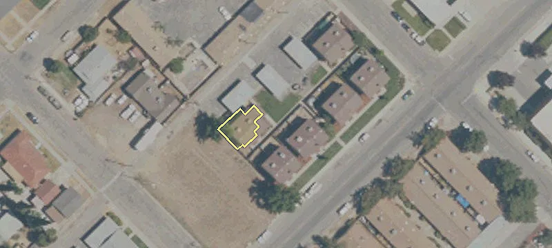 100 Kings Ave