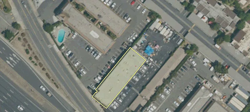 1611 El Camino Real