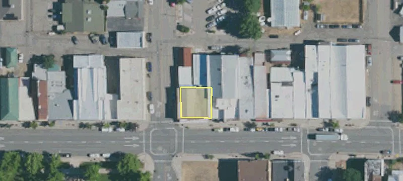 493 Main St