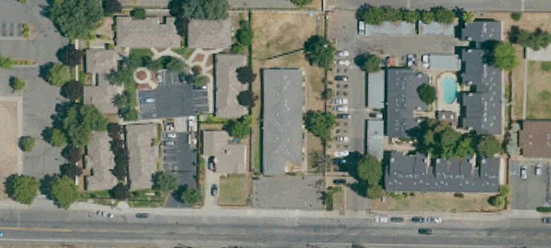 3547 Myrtle Ave