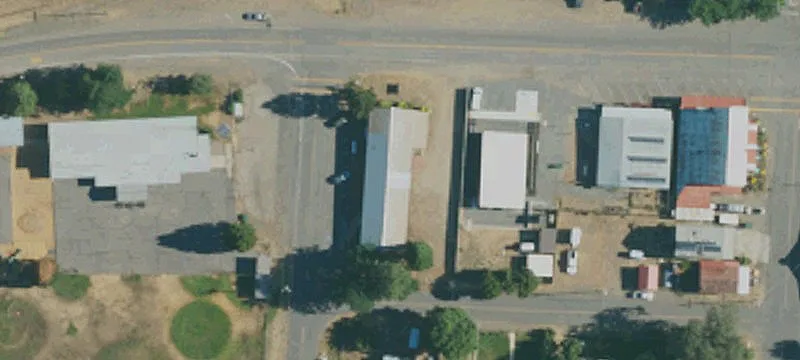 4322 Main St
