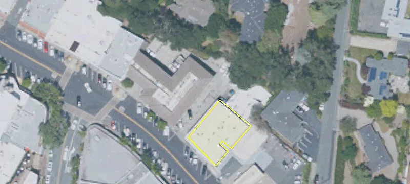 51 Moraga Way