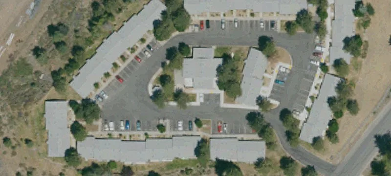 700 3rd Ave