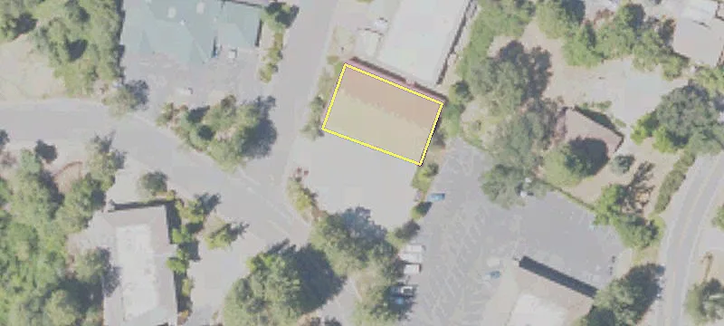 108 New Mohawk Rd