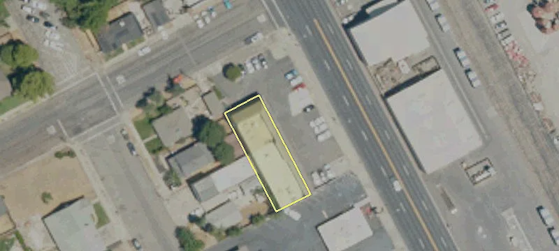 460 Yosemite Ave