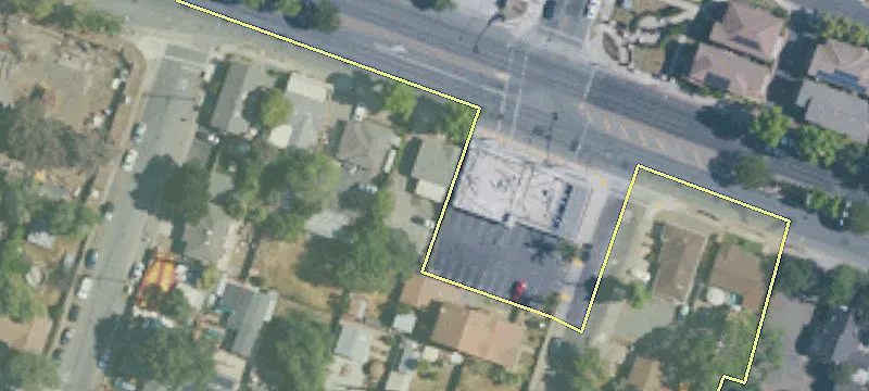 2818 Clayton Rd