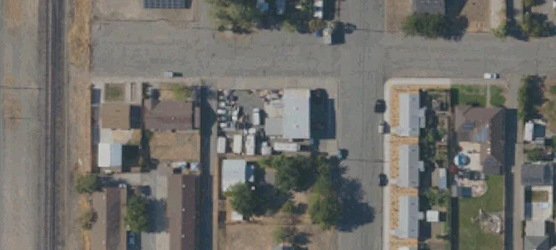 210 5th St