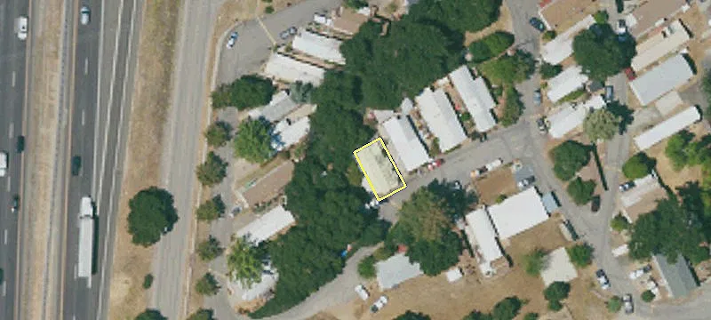 5715 Santa Cruz Rd