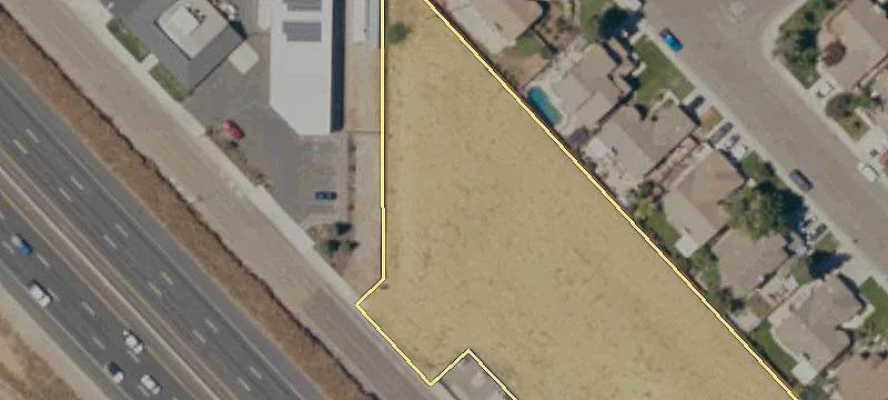 700 Parallel Ave