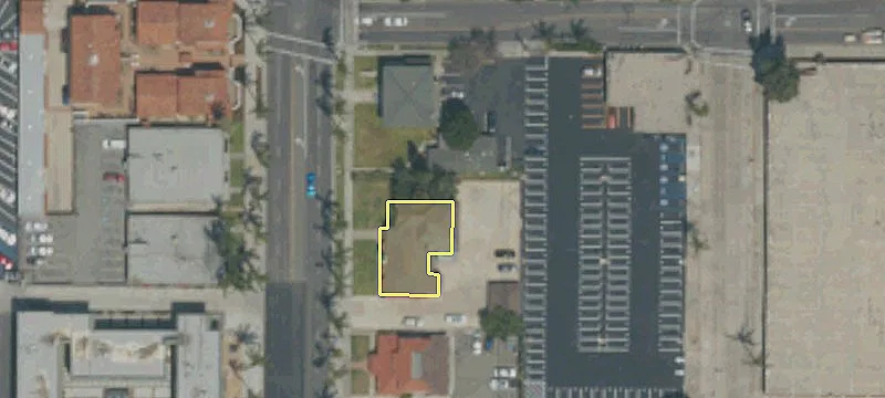 1205 Broadway