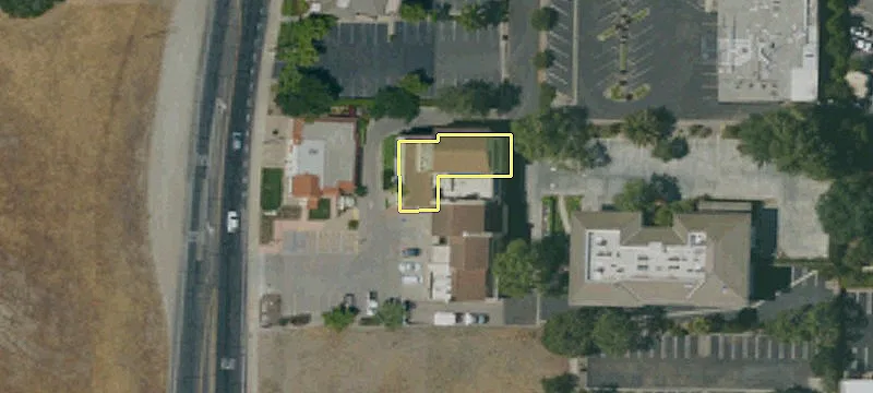680 Alamo Pintado Rd