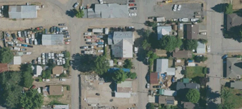 185 Leonard Ave