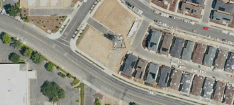 7933 Arcadia Dr