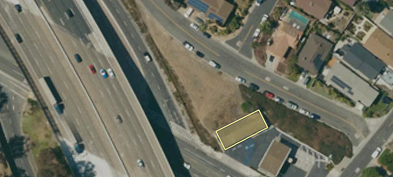1700 El Camino Real