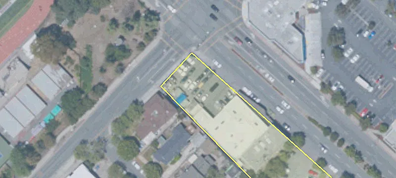 1000 El Camino Real