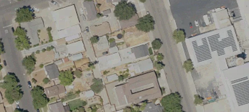 1527 Main St