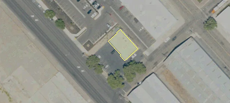 490 Golden State Blvd
