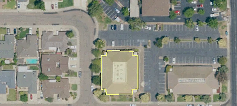 777 Ham Ln