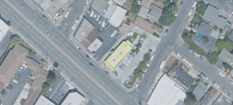 2693 El Camino Real