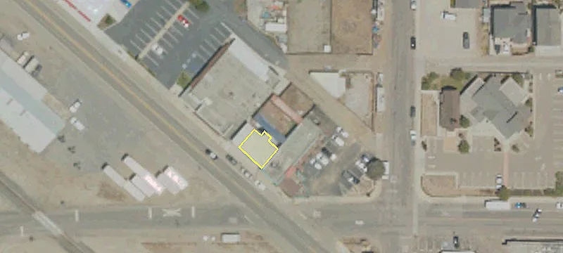 1877 Frnt St