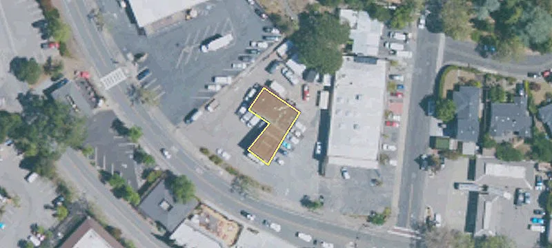 2000 Sir Francis Drake Blvd