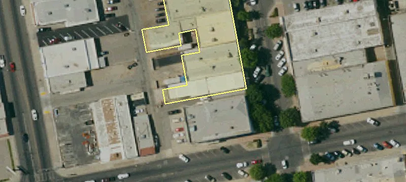 1107 Main St