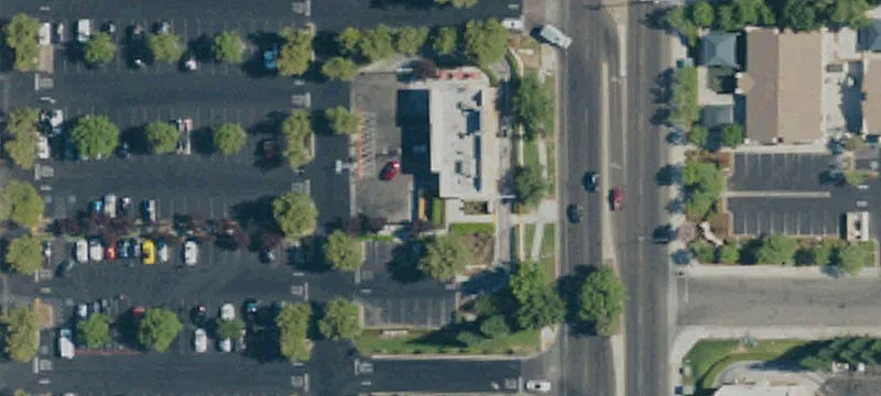 3120 Fowler Ave