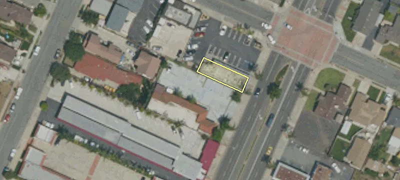 711 Brea Blvd