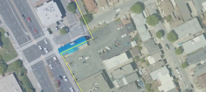 590 El Camino Real