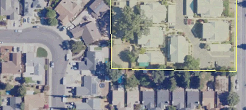 Cottonwood St