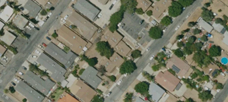 33051 Fairview St