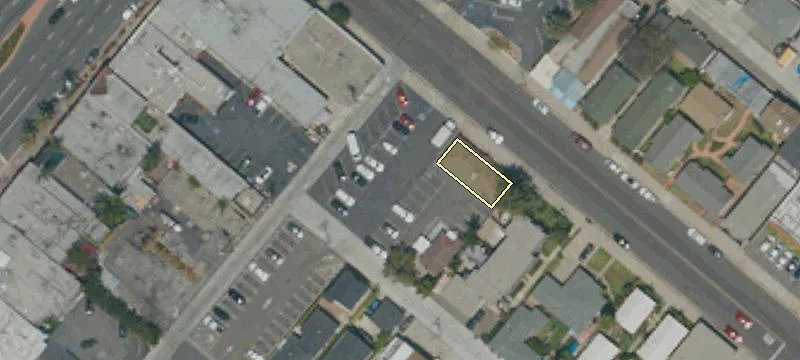 Costa Mesa, CA 92627