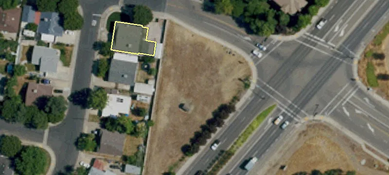 5010 Jefferson Blvd