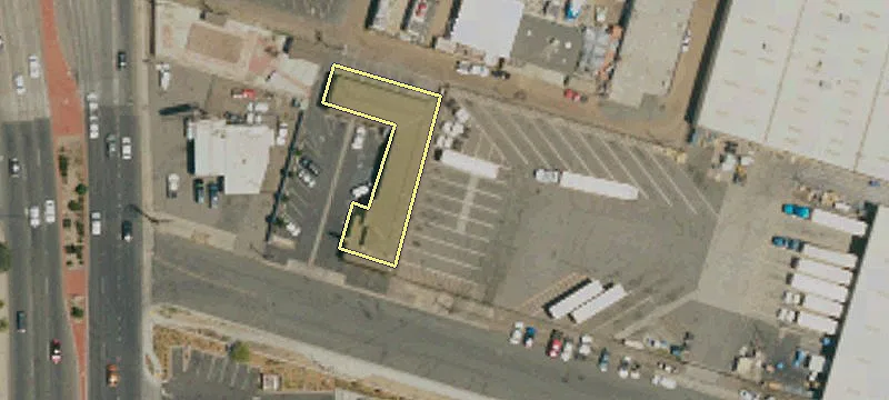 Bakersfield, CA 93305