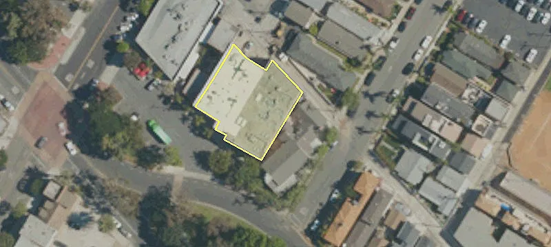 900 Electric Ave