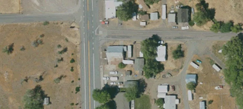 3220th Hwy 395