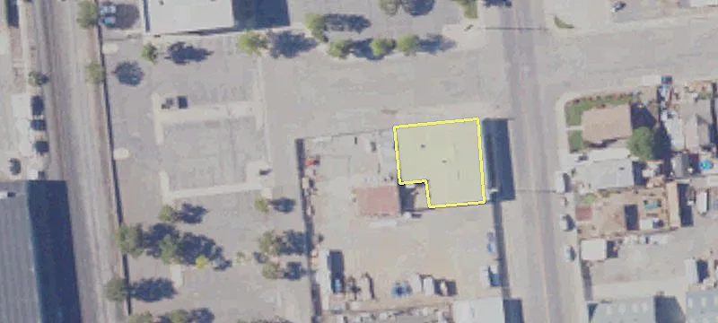 1004 Yuba St