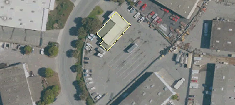 11205 Commercial Pkwy