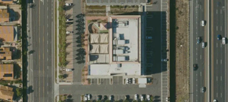 25170 Hancock Ave