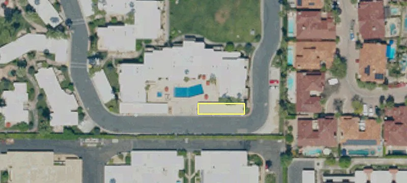 2555 Palm Cyn Dr