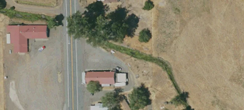 3260 Hwy 395