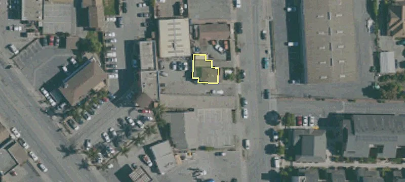8 Salinas Rd