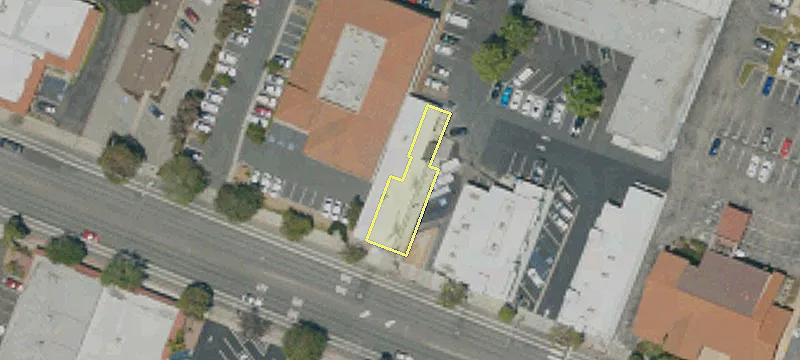 1064 Grand Ave